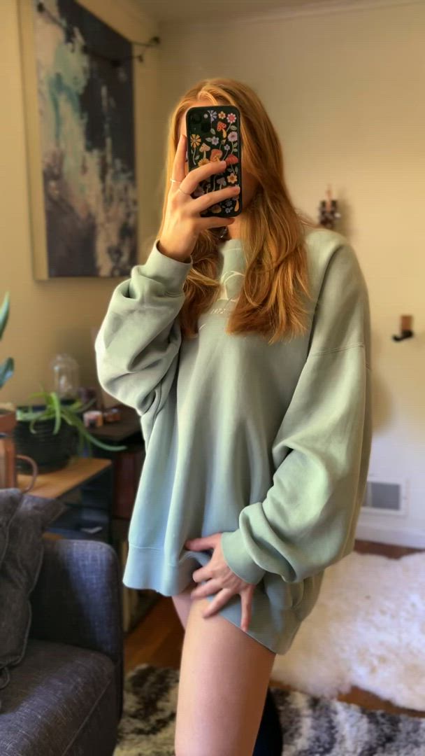 Redhead porn video with onlyfans model TheIvoryFox <strong>@theivoryfox</strong>