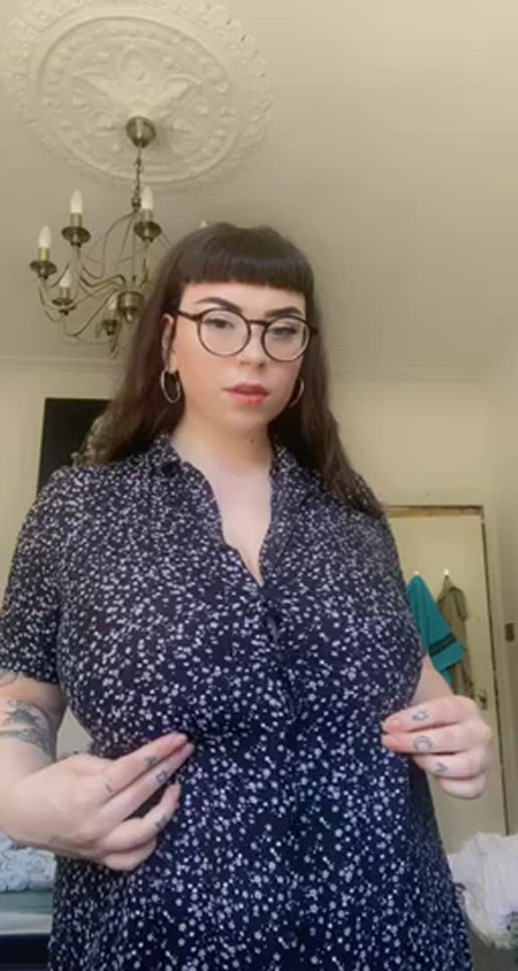 Big Tits porn video with onlyfans model Rach <strong>@ginseng-stripper</strong>