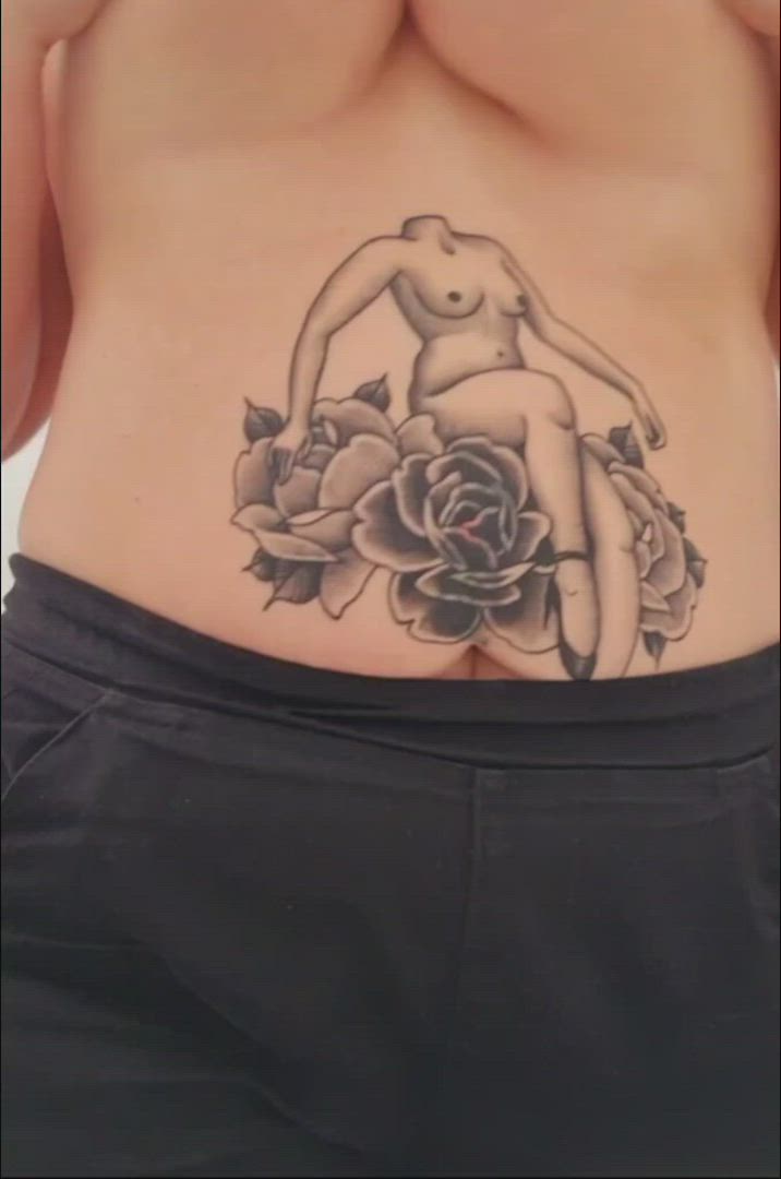 MILF porn video with onlyfans model Real_8_of_my_dollars <strong>@real_8_of_my_dollars</strong>