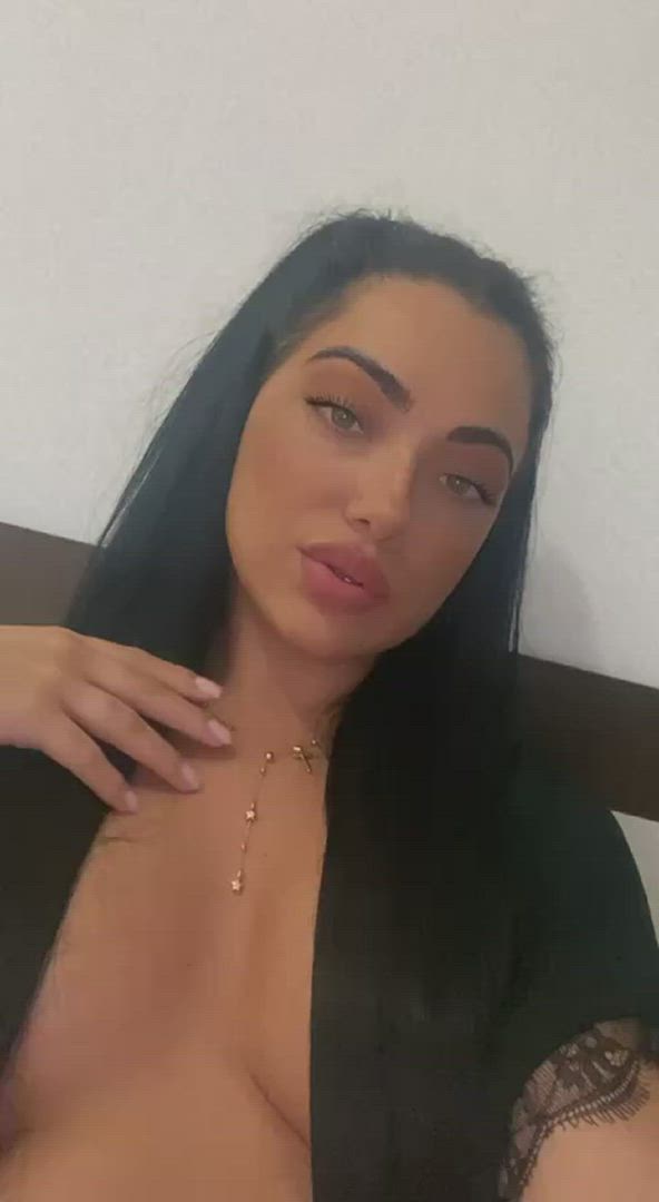 Latina porn video with onlyfans model rosecandy <strong>@only.iness</strong>