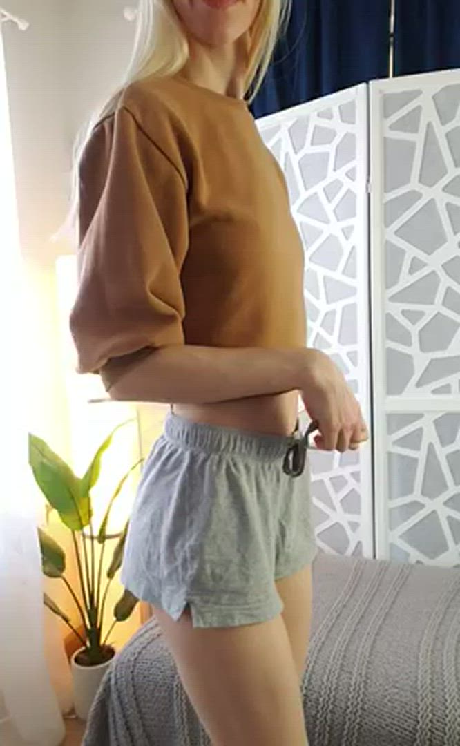 Blonde porn video with onlyfans model Ruby Sole <strong>@rubysole628</strong>