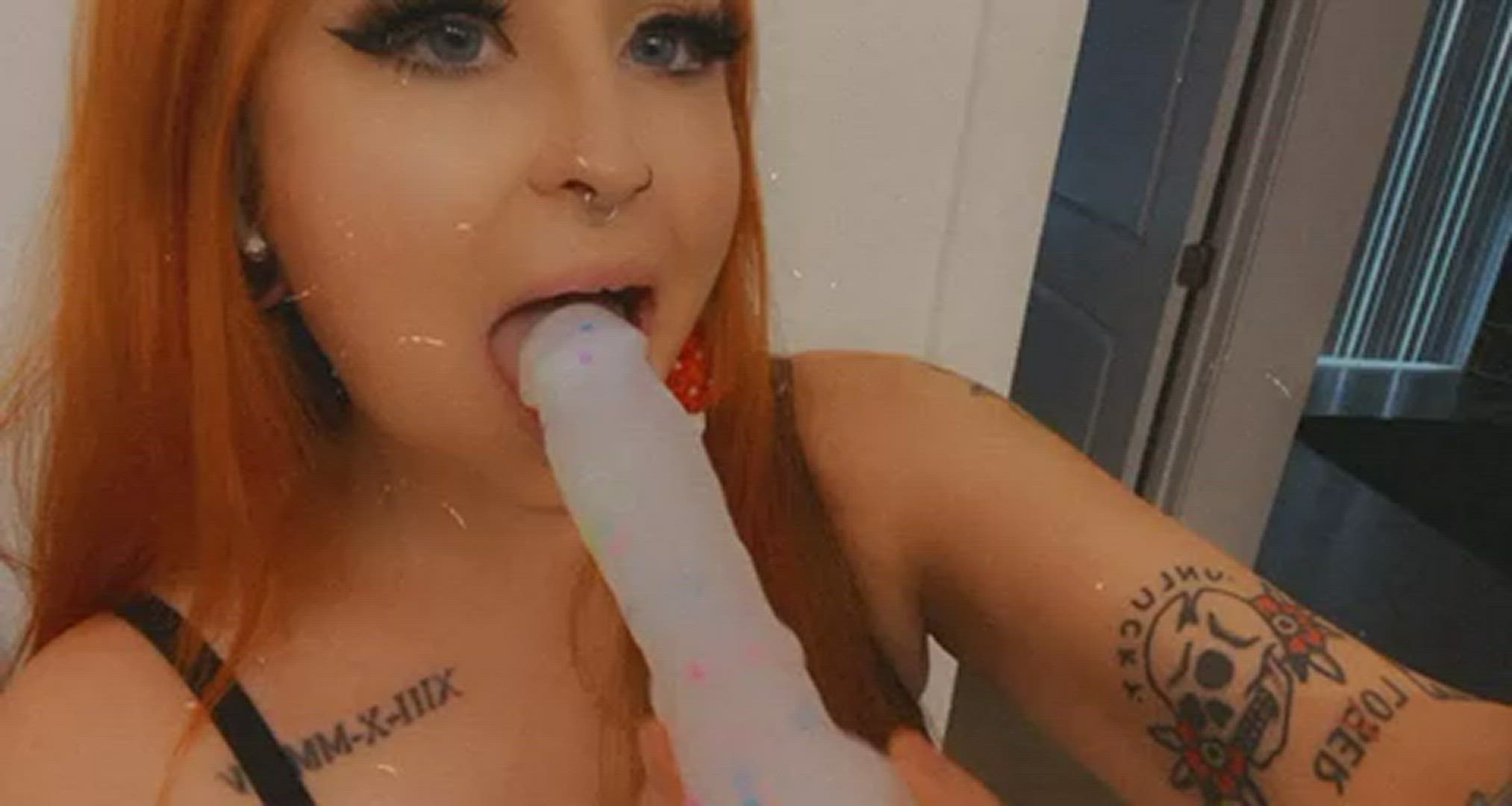 Deepthroat porn video with onlyfans model Sabrina <strong>@littlekittenn</strong>