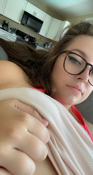 Boobs porn video with onlyfans model Samantha rose <strong>@peachy_virgo</strong>