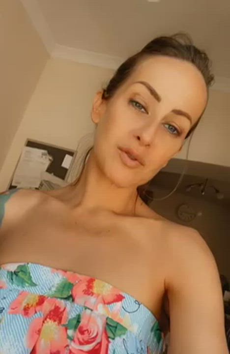 Big Nipples porn video with onlyfans model SashaBull <strong>@sashabull78</strong>