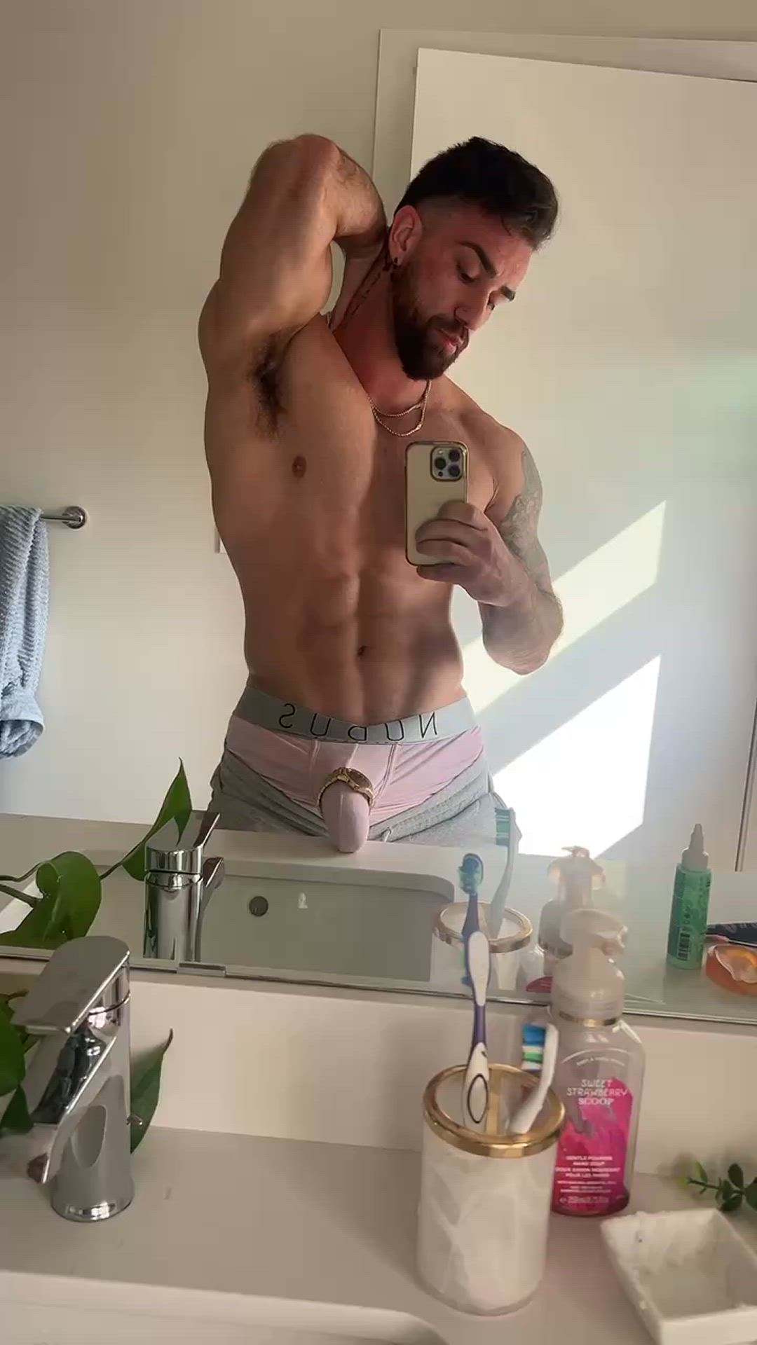 Amateur porn video with onlyfans model skylerfancy <strong>@shredtacular</strong>