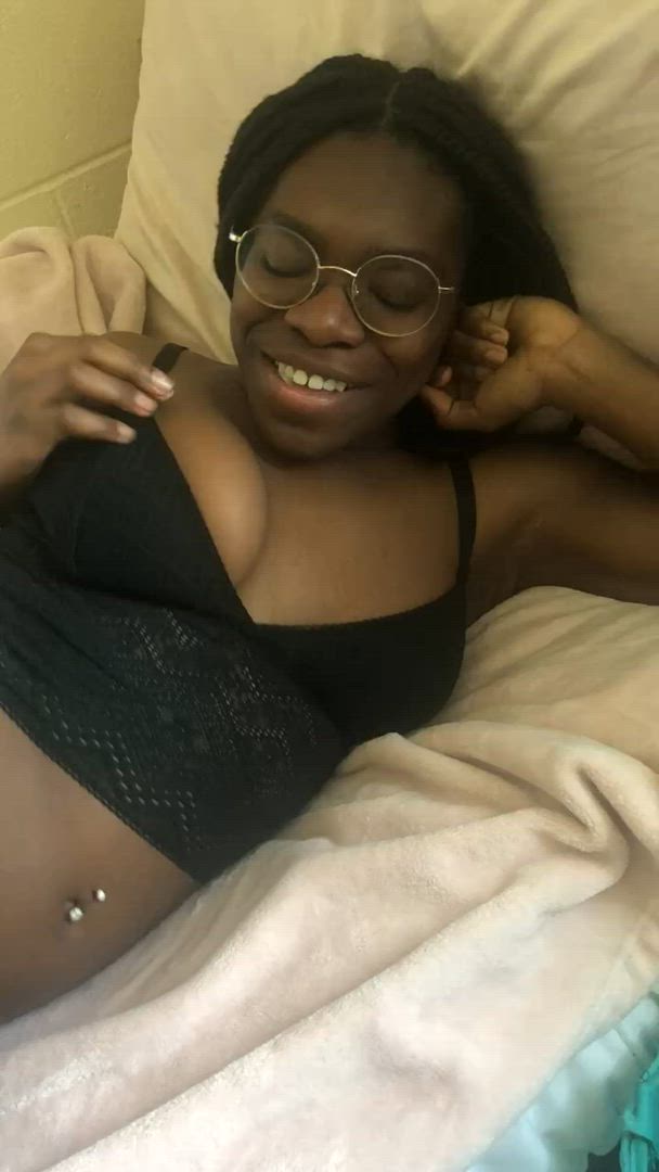 Big Tits porn video with onlyfans model sonnyandshilou <strong>@sonnyandshilou</strong>