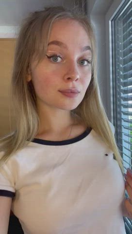 Blonde porn video with onlyfans model sophiemorg <strong>@sophieemorgan</strong>