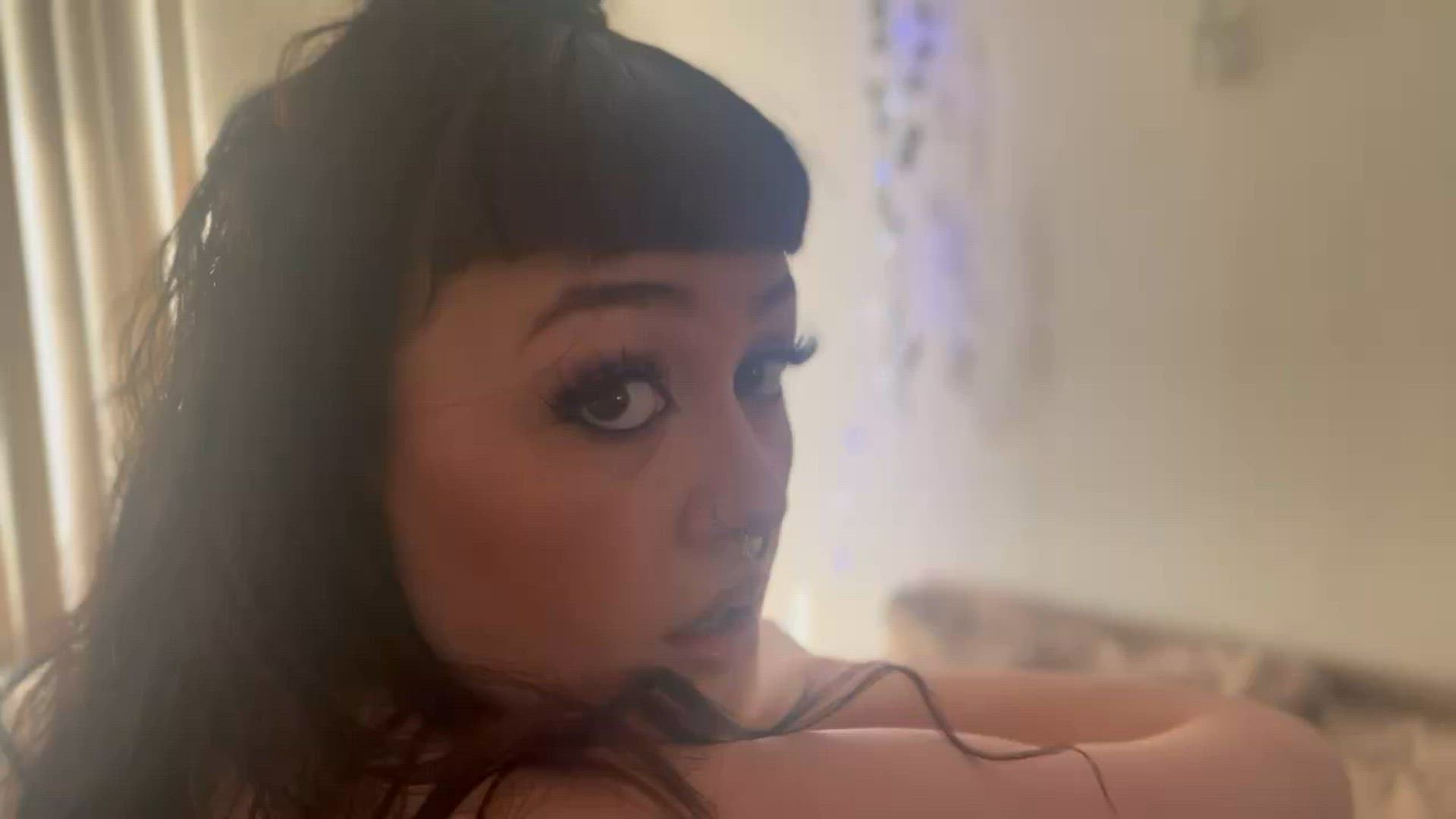 Twerking porn video with onlyfans model sunnynymph <strong>@sunny.nymph</strong>