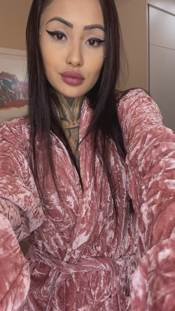 Amateur porn video with onlyfans model Surya <strong>@suryaelizabeth</strong>