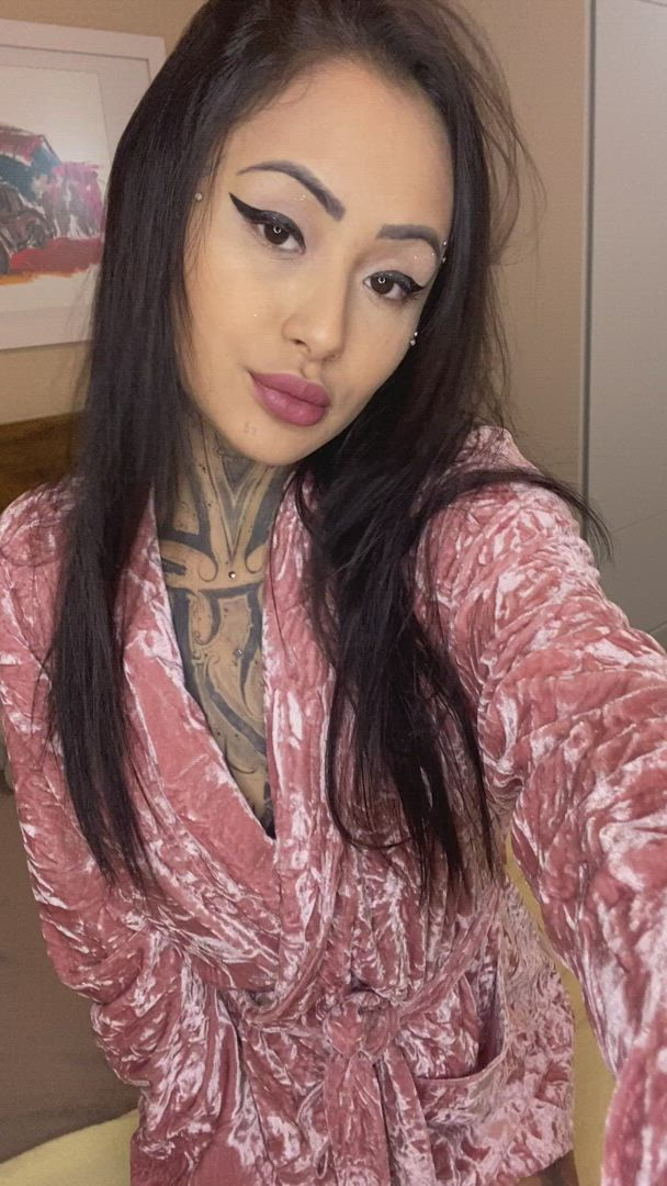 Amateur porn video with onlyfans model Surya <strong>@suryaelizabeth</strong>