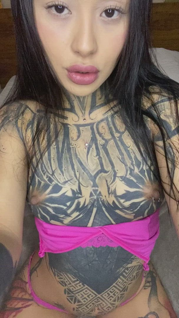Amateur porn video with onlyfans model Surya <strong>@suryaelizabeth</strong>