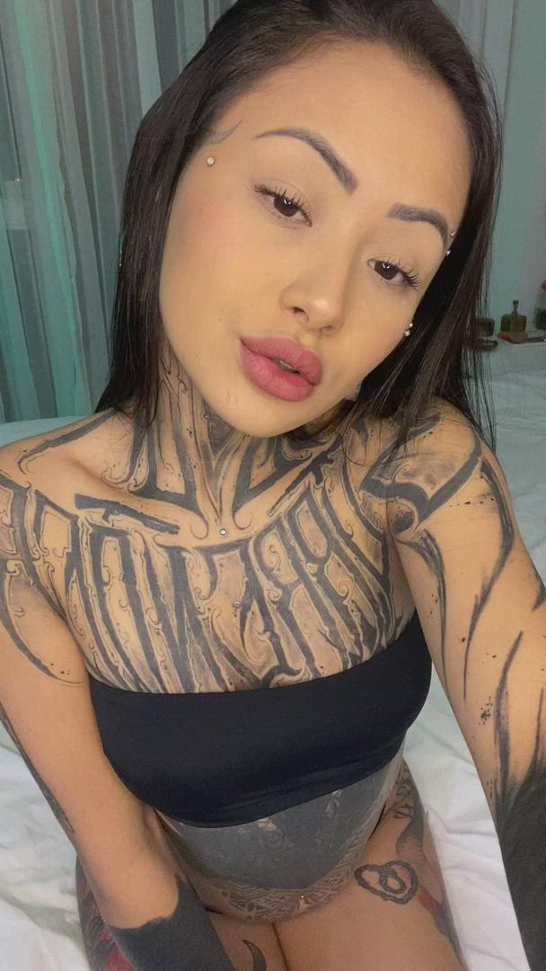 Amateur porn video with onlyfans model Surya <strong>@suryaelizabeth</strong>