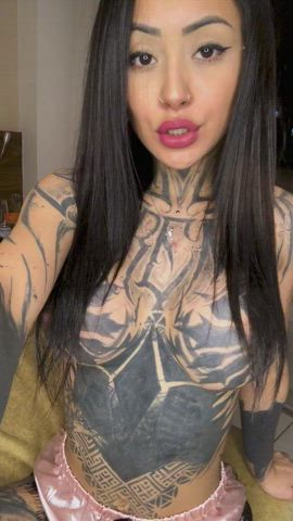 Asian porn video with onlyfans model suryasparrow <strong>@suryaelizabeth</strong>