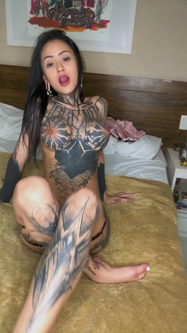 Ass porn video with onlyfans model suryasparrow <strong>@suryaelizabeth</strong>