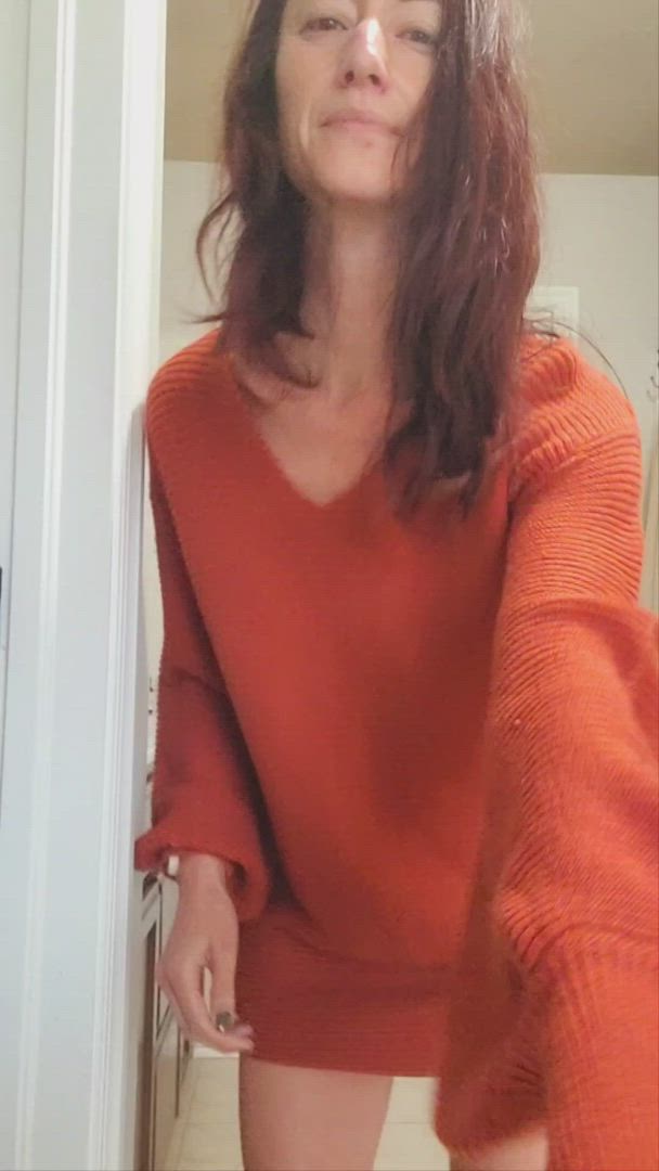 MILF porn video with onlyfans model thoughtfulnomad <strong>@thoughtful_nomad</strong>