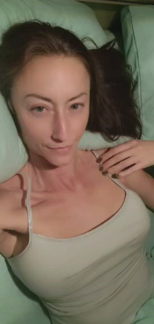 MILF porn video with onlyfans model thoughtfulnomad <strong>@thoughtful_nomad</strong>