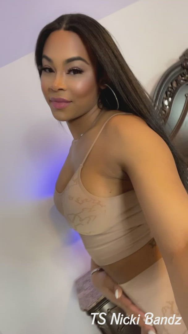 Ass porn video with onlyfans model TS Nicki Bandz <strong>@realnickibandz</strong>