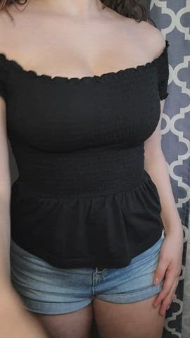 Barely Legal porn video with onlyfans model Valorie <strong>@your_submissive_doll</strong>