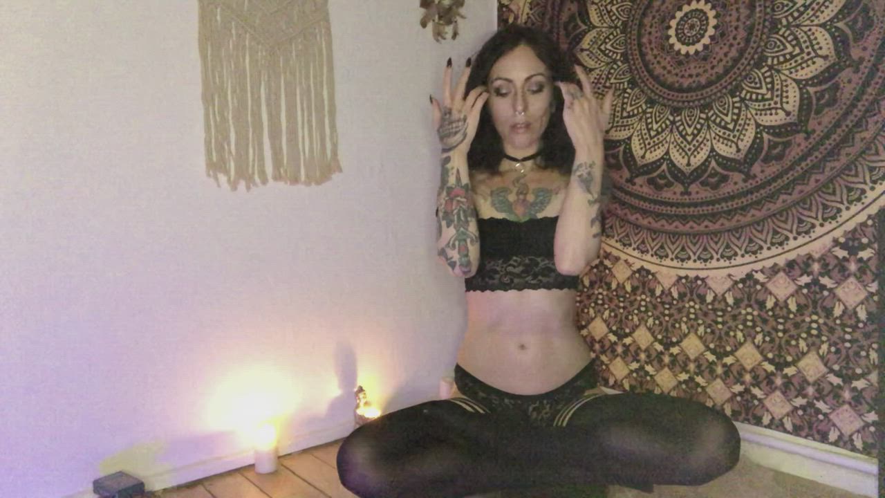 Dominant porn video with onlyfans model Venusinscorpio666 <strong>@venusinscorpio666</strong>