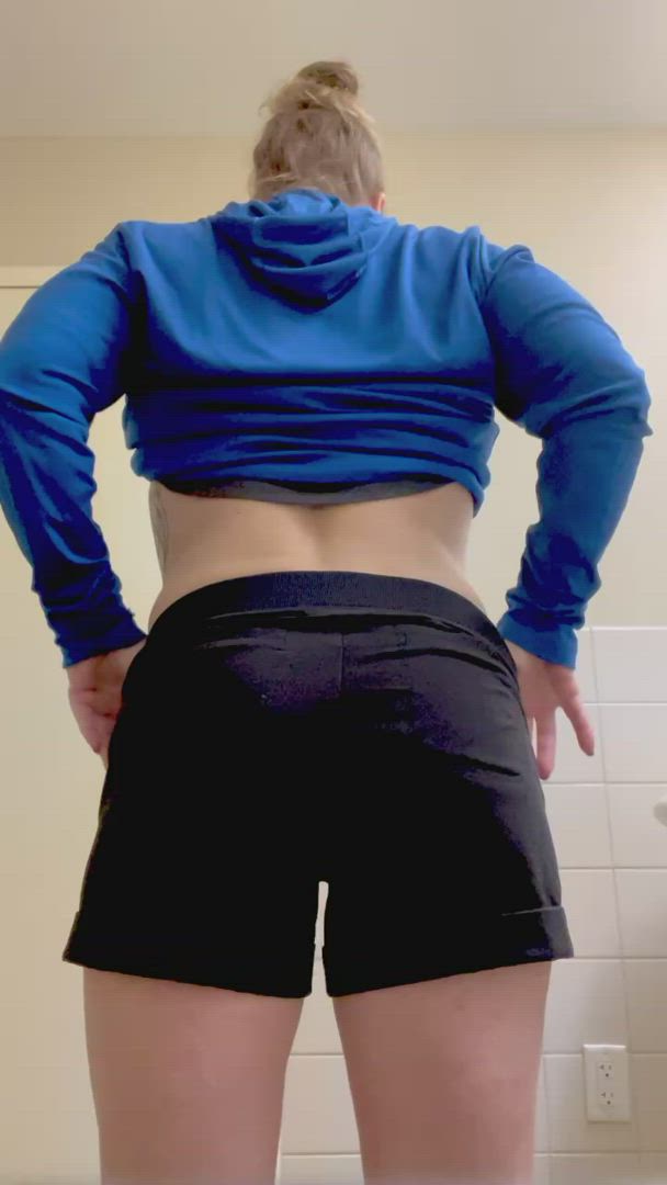 Ass porn video with onlyfans model whilehesaway <strong>@whilehesaway6969</strong>