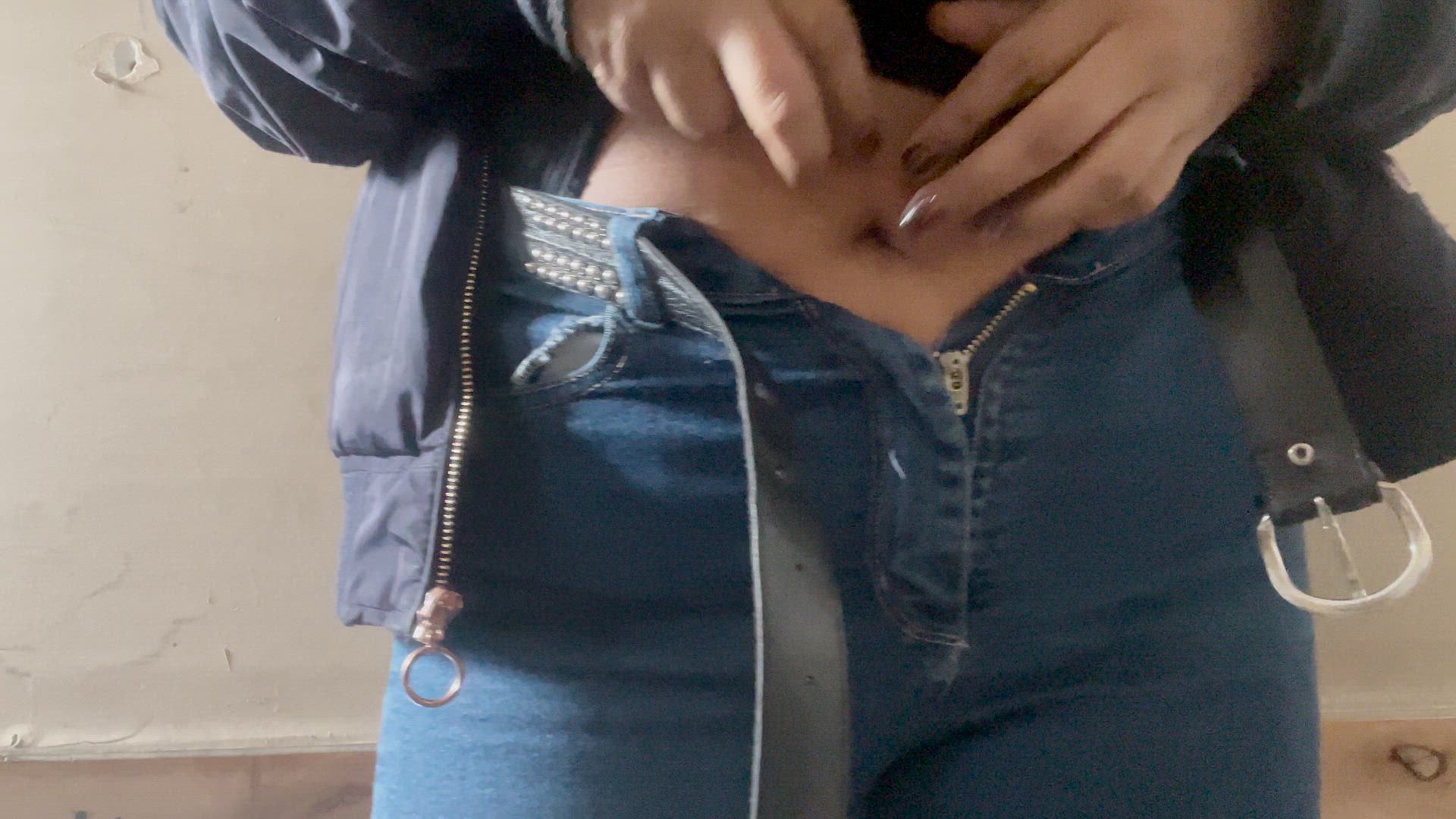 Teen porn video with onlyfans model xchocokrispis <strong>@xchocokrispisvip</strong>