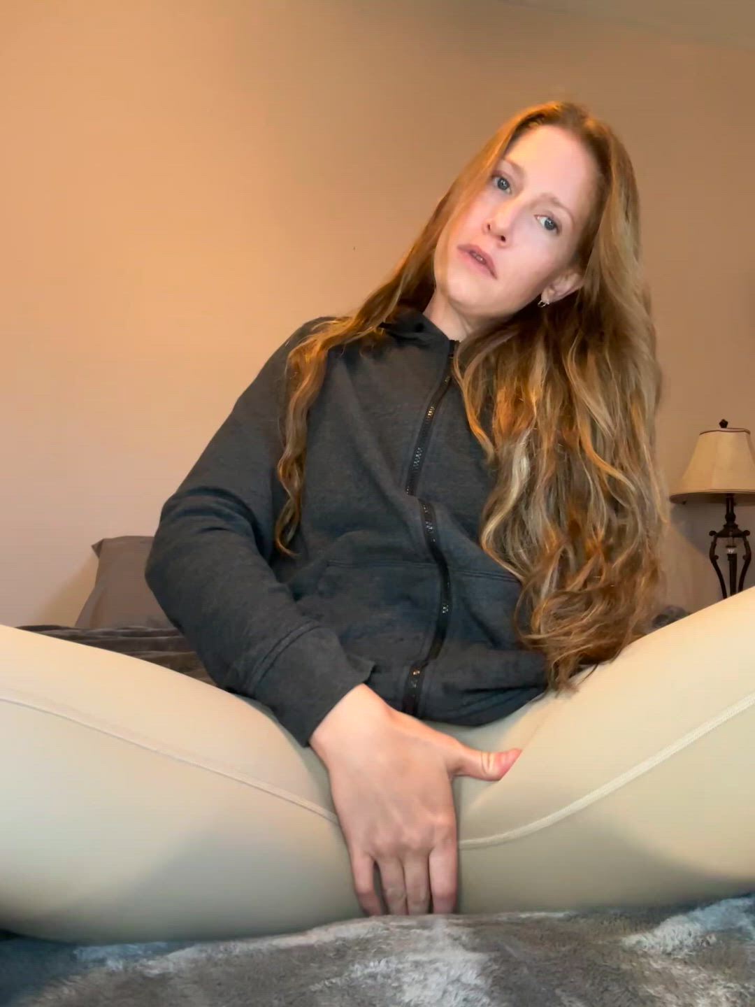 Amateur porn video with onlyfans model embloom22 <strong>@emersonbloom22</strong>