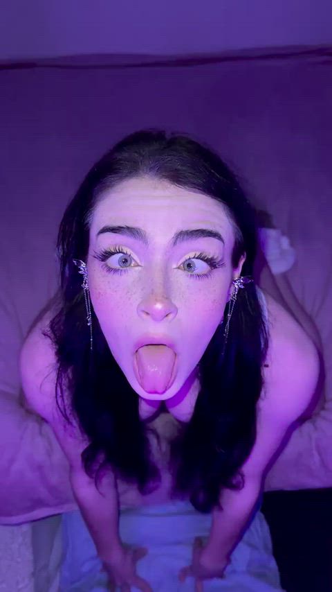 Amateur porn video with onlyfans model aspenashleigh <strong>@aspenirl</strong>