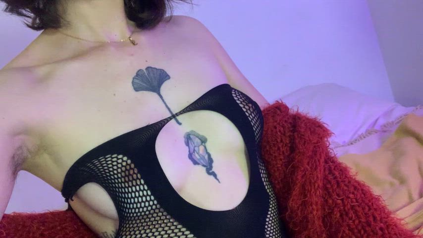 Fishnet porn video with onlyfans model magesamatits <strong>@magesamatits</strong>