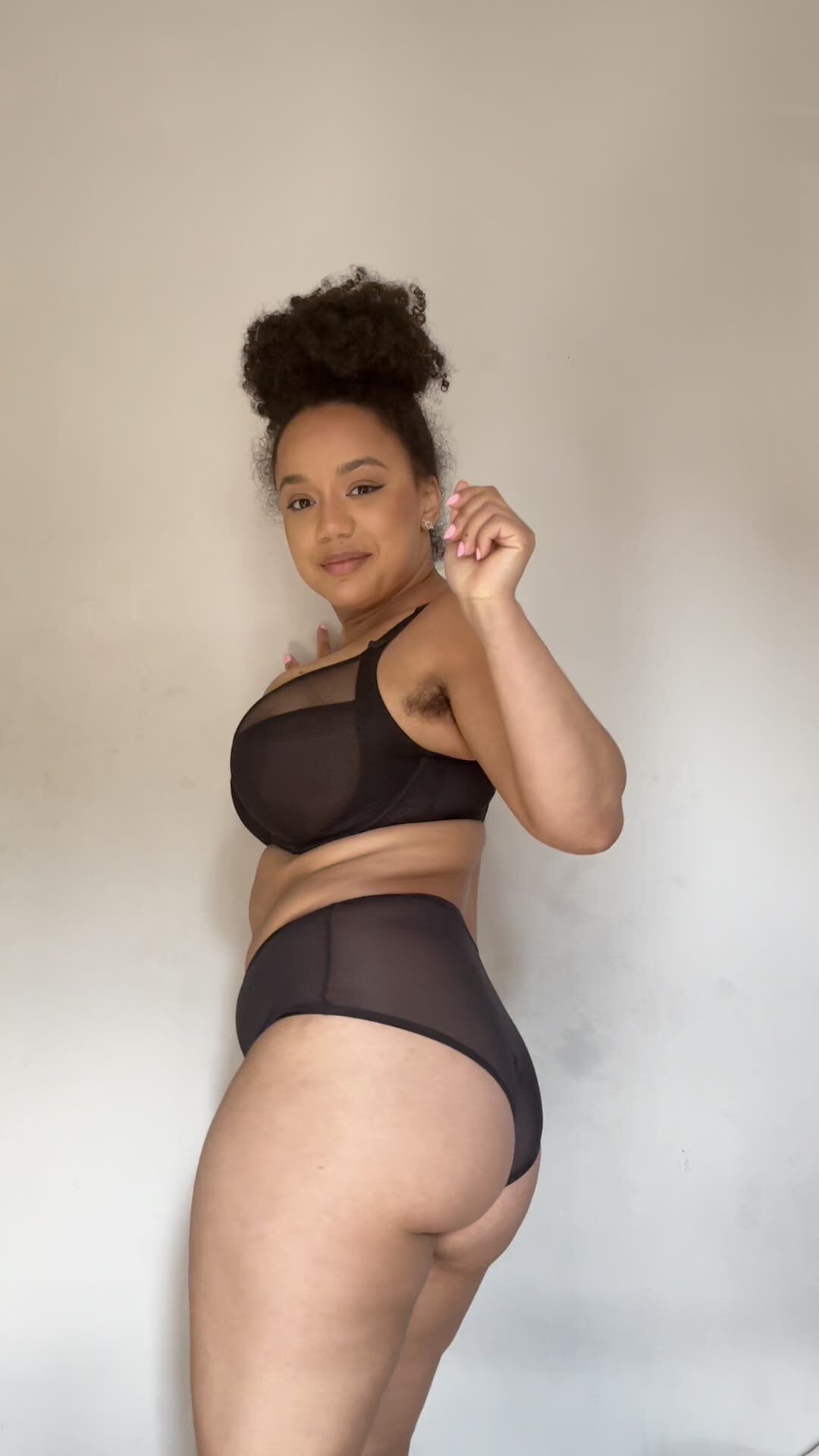 BBC porn video with onlyfans model Terri <strong>@feelinfree</strong>