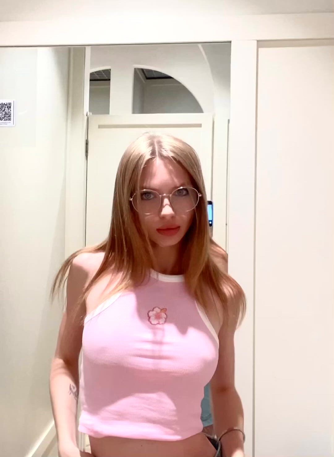 Boobs porn video with onlyfans model anna_br18 <strong>@brightanna18</strong>