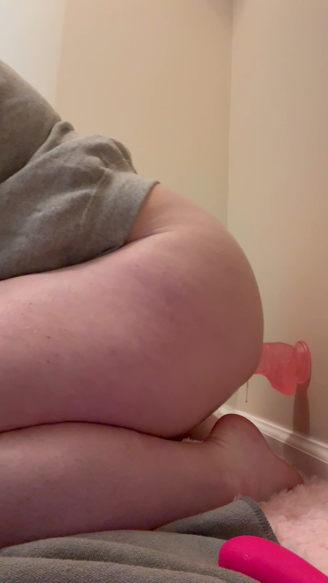 Anal porn video with onlyfans model lilyjusticebaby <strong>@strawberrybbw</strong>