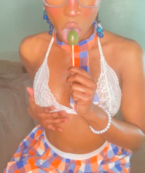 Ebony porn video with onlyfans model omoijpeg <strong>@omoijpeg</strong>