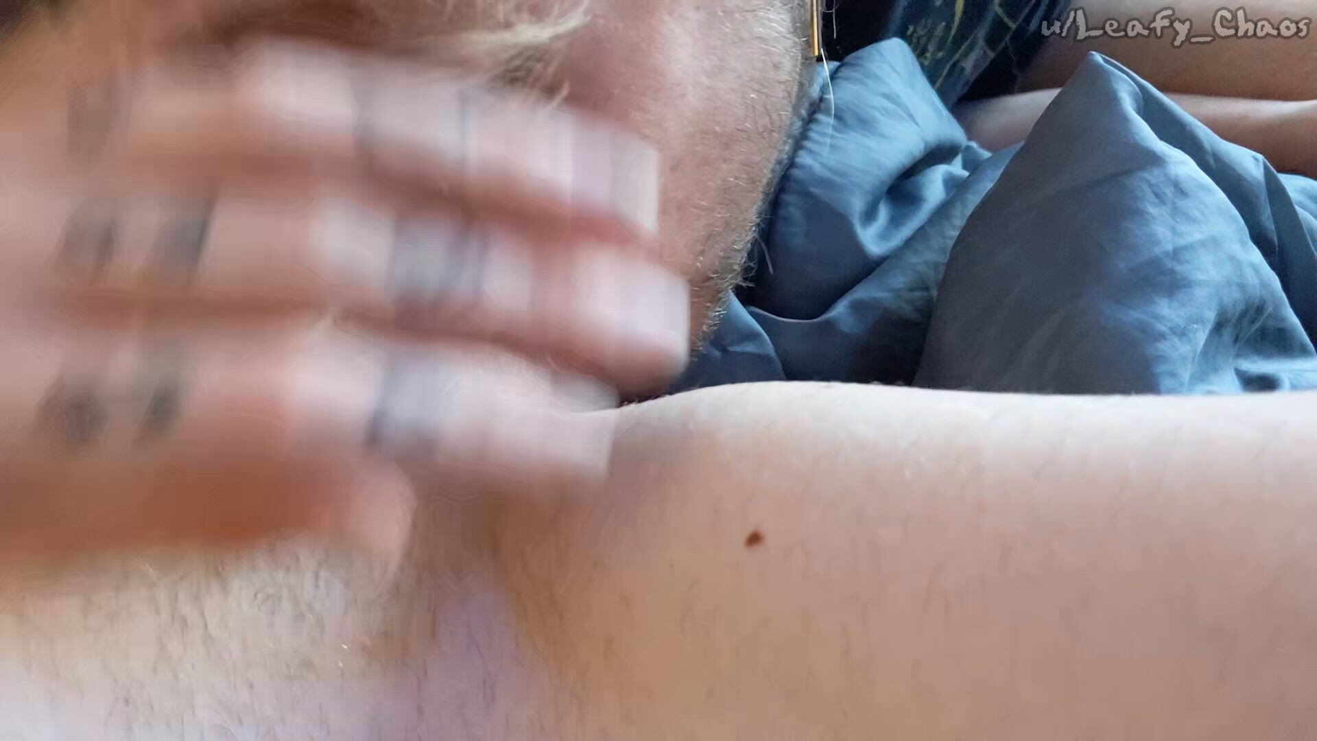 Amateur porn video with onlyfans model LeafyChaos <strong>@lookmomnocondom</strong>