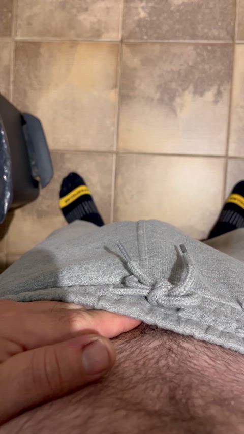 Amateur porn video with onlyfans model dadbodjay133 <strong>@dadbodjay133133</strong>