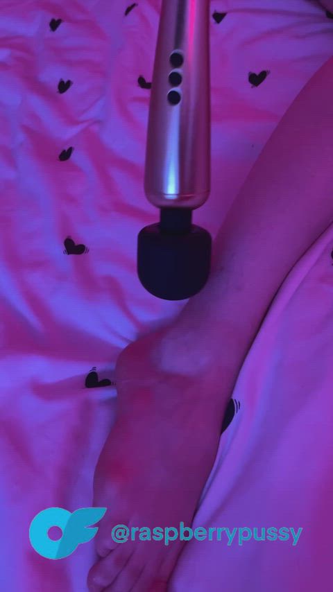 Amateur porn video with onlyfans model raspberrypussy <strong>@raspberrypussy</strong>