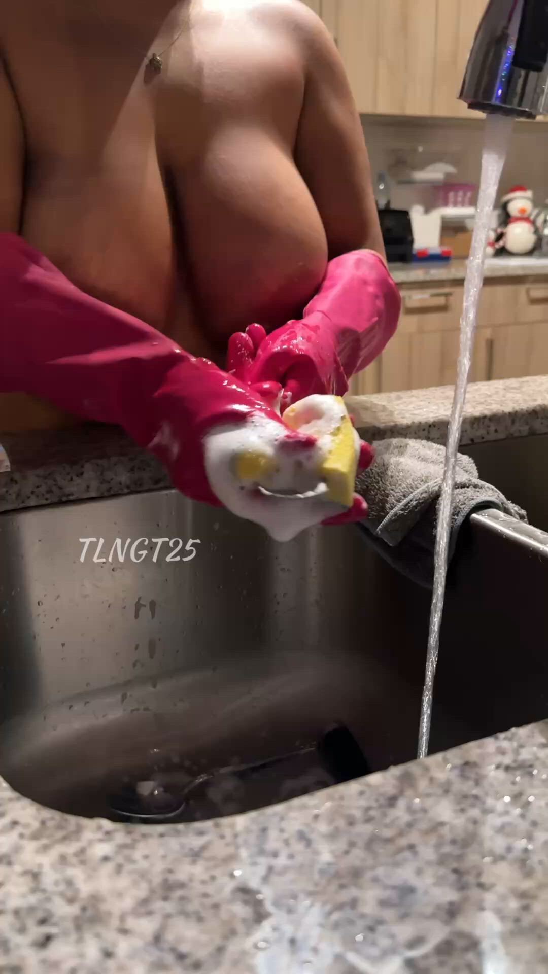 Amateur porn video with onlyfans model TanLinesNGoodTimes <strong>@tlngt25</strong>