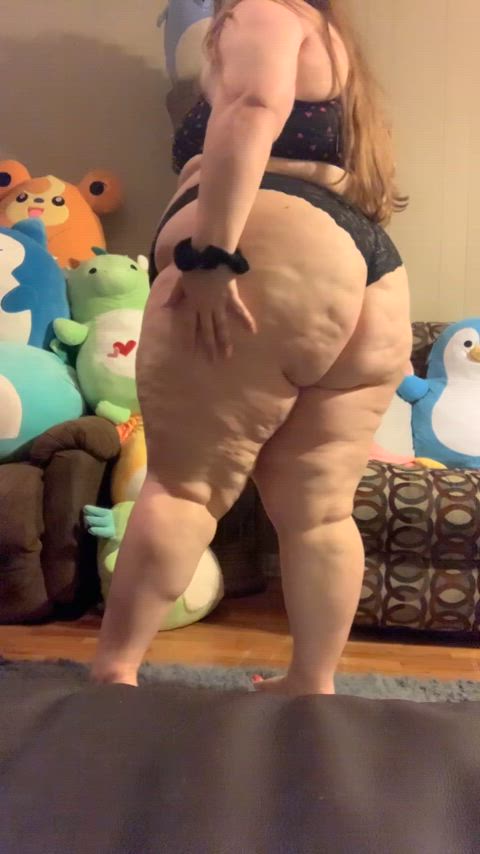 Ass porn video with onlyfans model squishgalore214 <strong>@squishgalore214</strong>