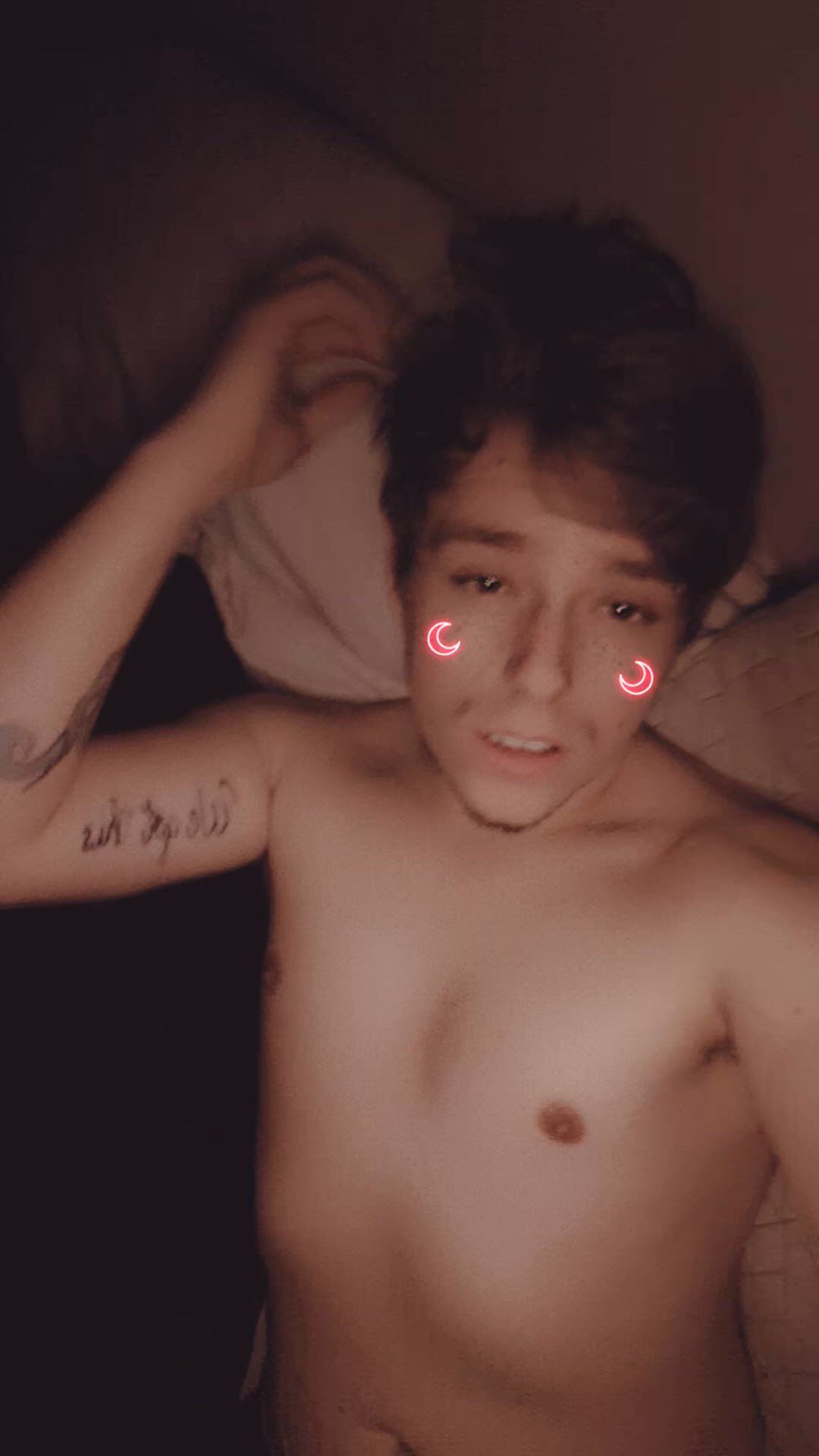 Amateur porn video with onlyfans model onlyfansguy420 <strong>@angrypanda2027</strong>