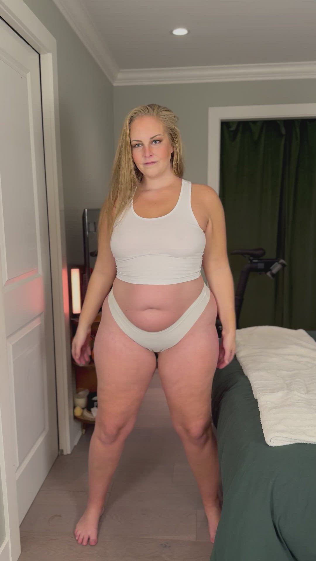 Big Tits porn video with onlyfans model Megan <strong>@megancgram</strong>