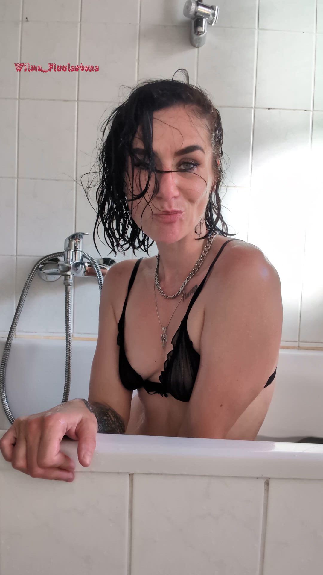 Ass porn video with onlyfans model c0conut-kizz <strong>@wilma_fizzlestone</strong>