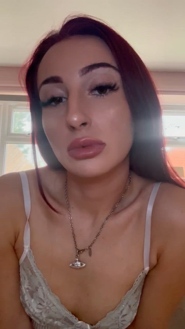 MILF porn video with onlyfans model badgirllola92 <strong>@badgirllola92</strong>