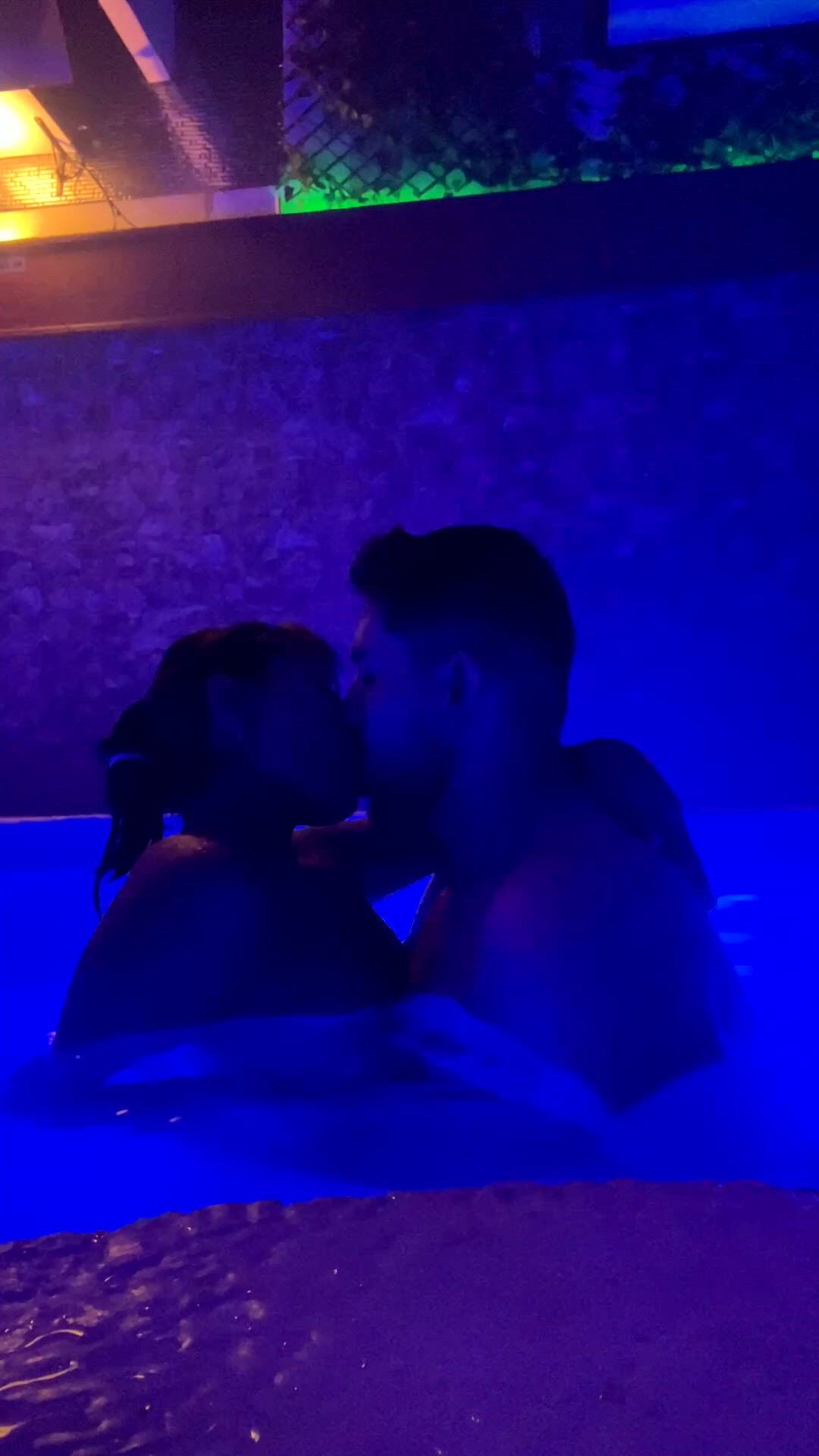 Couple porn video with onlyfans model aym20s <strong>@aym20s</strong>