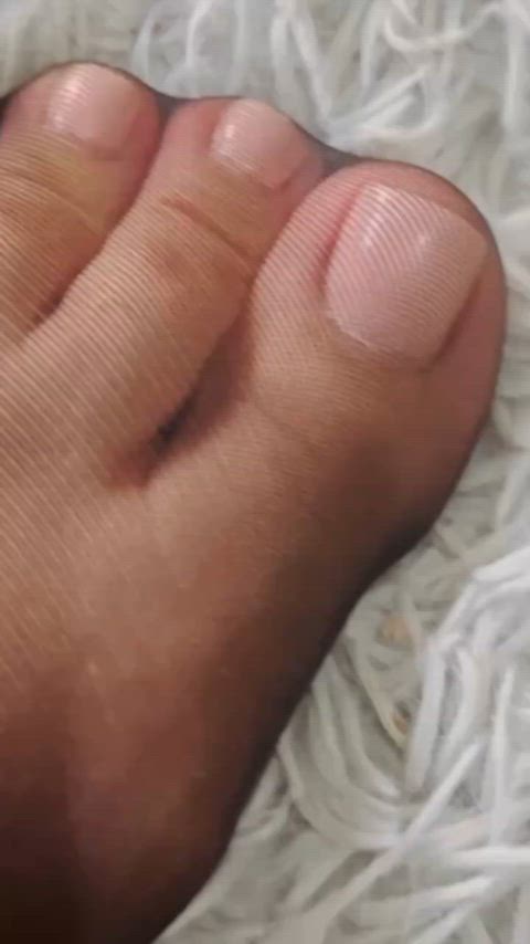 Feet porn video with onlyfans model JessicaInPantyhose <strong>@jessica_in_pantyhose</strong>