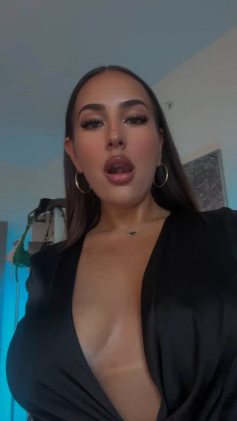 Ass porn video with onlyfans model bellareas <strong>@bellareas</strong>