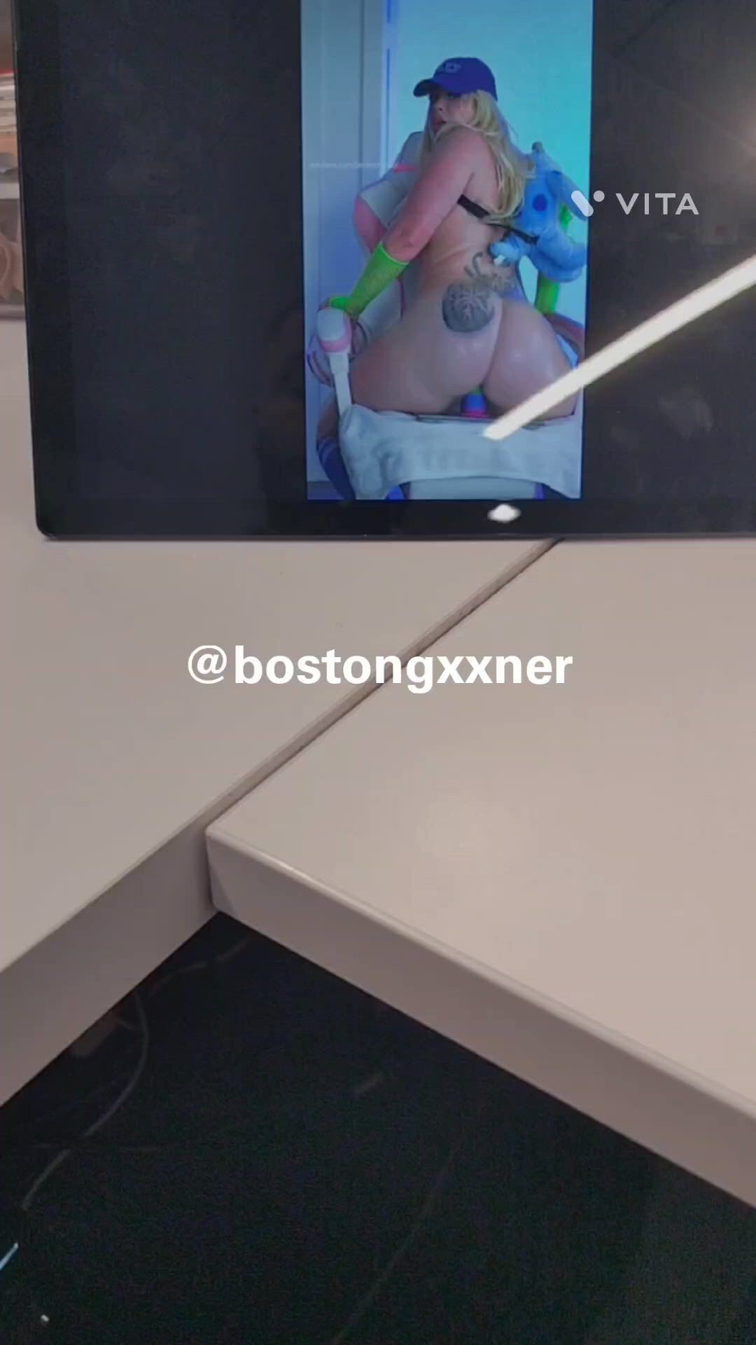 Edging porn video with onlyfans model Boston Gxxner <strong>@bostongxxner</strong>