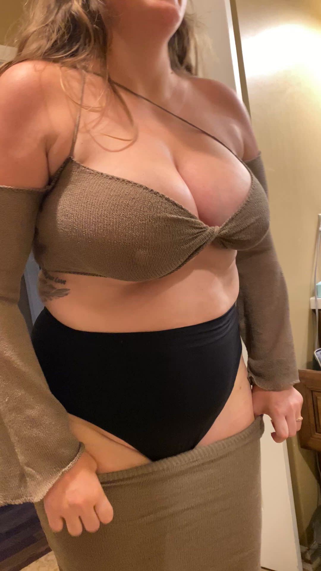 Amateur porn video with onlyfans model The Milf & Daddy <strong>@themilfanddaddy</strong>