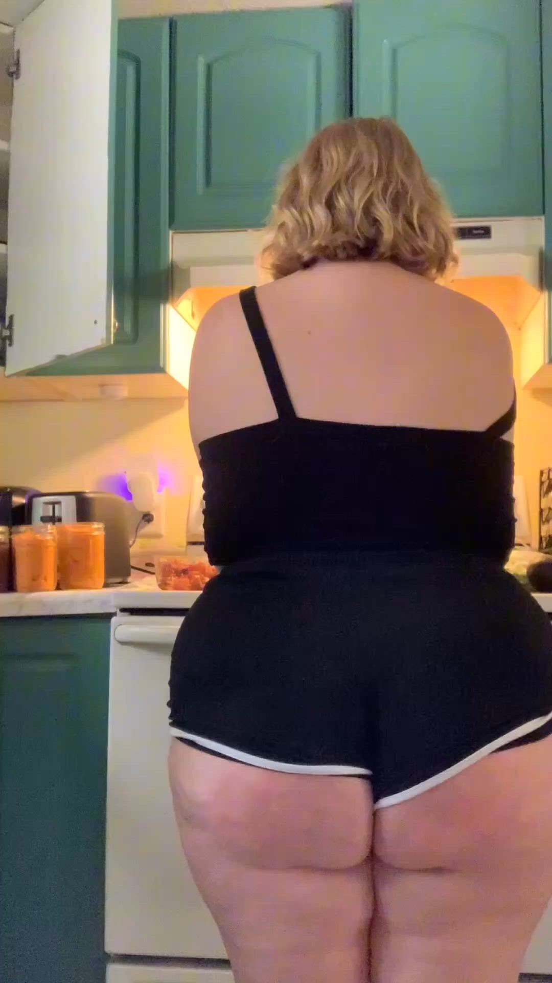 Ass porn video with onlyfans model daddyspawgprincess <strong>@daddyspawgprincess</strong>