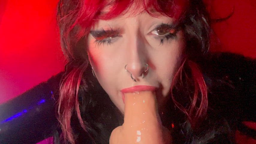 Cock porn video with onlyfans model alessiawilde <strong>@latexorcist</strong>