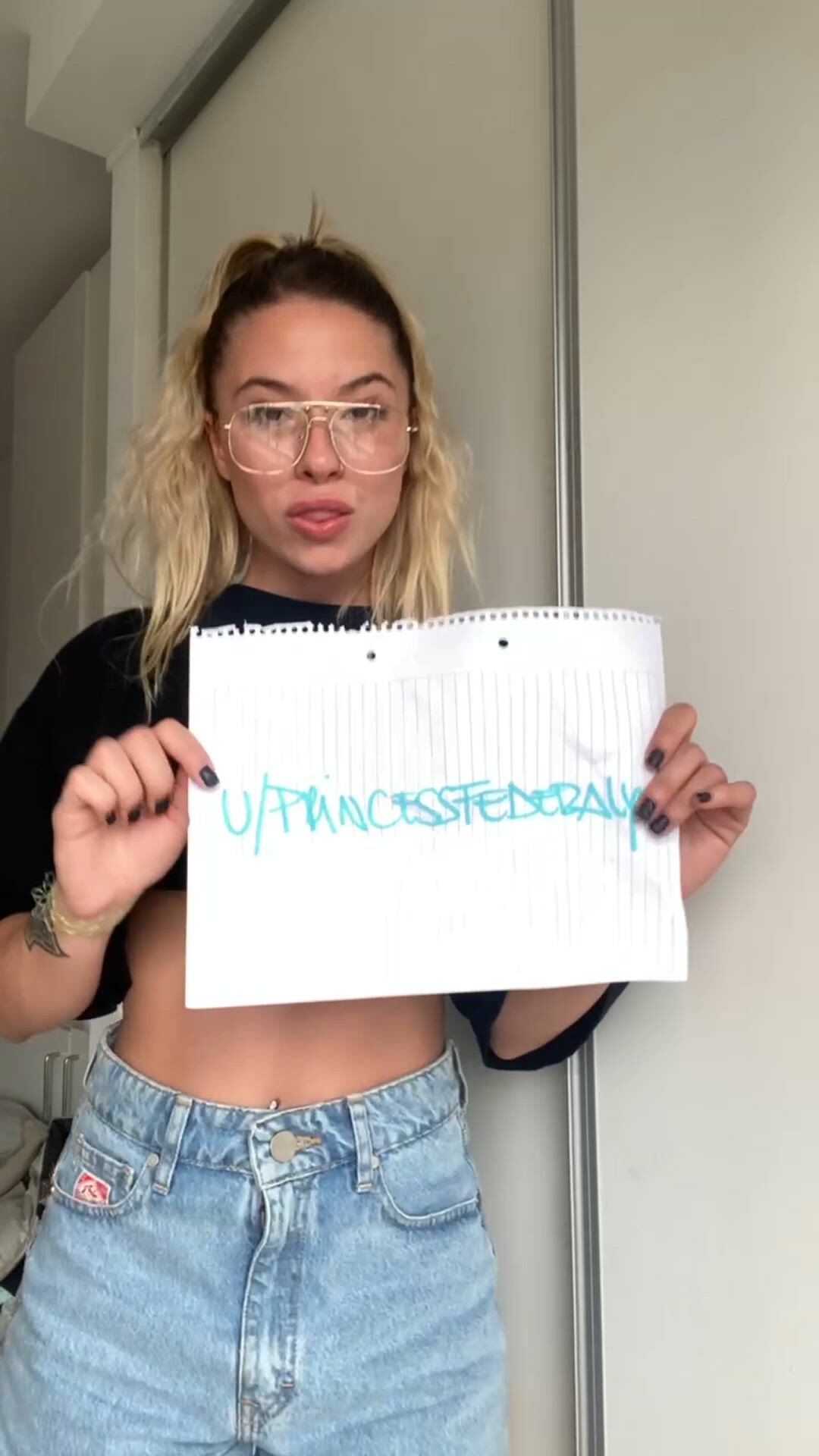 Amateur porn video with onlyfans model alexaparker <strong>@alexxxaparker</strong>