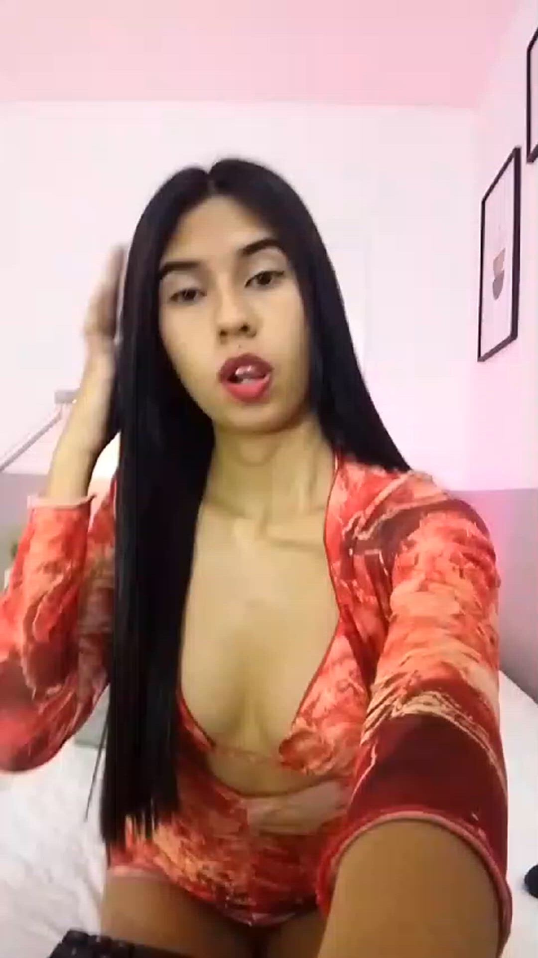 Boobs porn video with onlyfans model antonellaa <strong>@1_antonellaa_</strong>